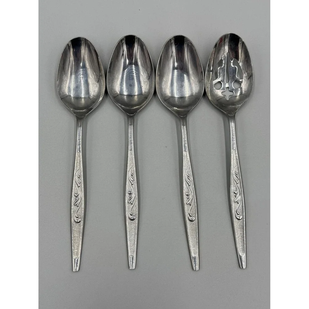Carlton Slotted Serving Spoons Lot Of 4 Woodcrest Carved Leaf Stainless Japan
